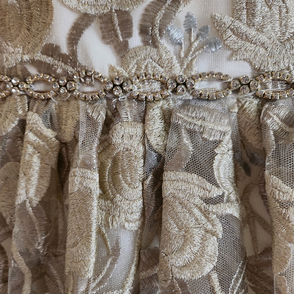 American princess party girls dress. - Picture 3 of 7